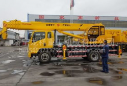 吊车 视频,高效搬运的视觉盛宴